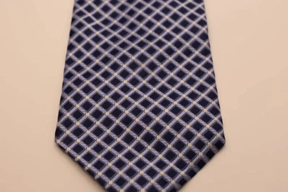 Daniel Cremieux Blue and White Diamond Grid Pattern 100% Silk Handmade Necktie